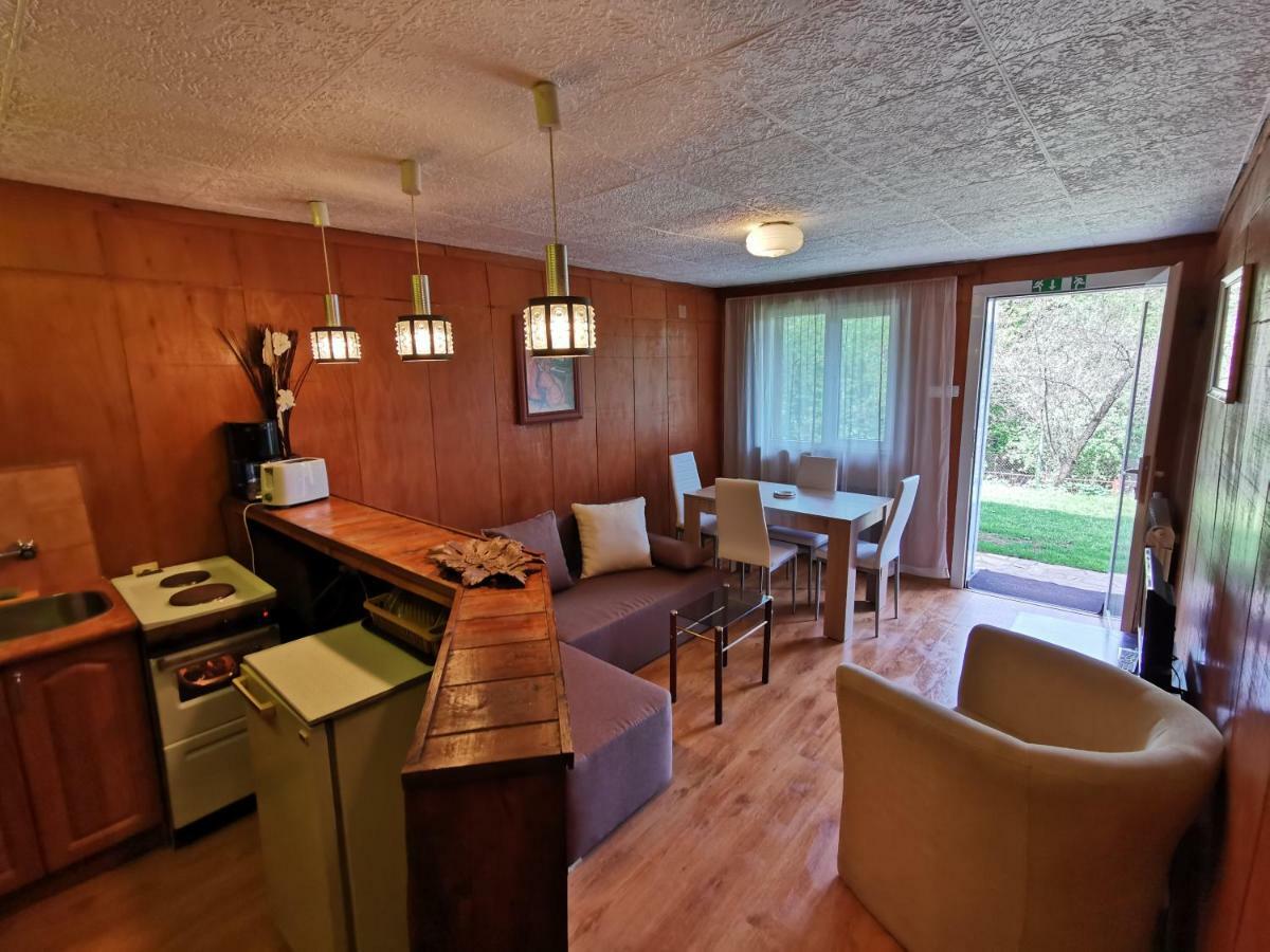Villa Aqua Pravets Exteriör bild
