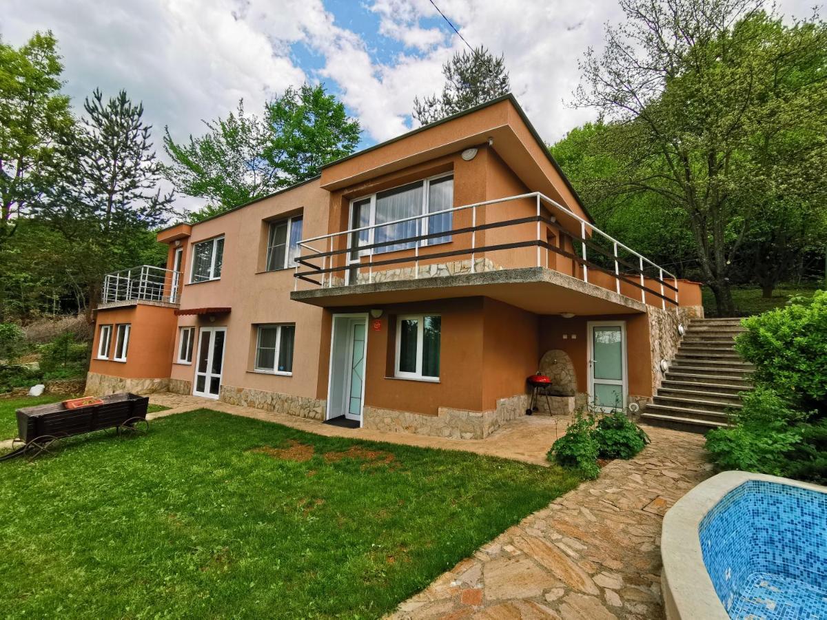 Villa Aqua Pravets Exteriör bild