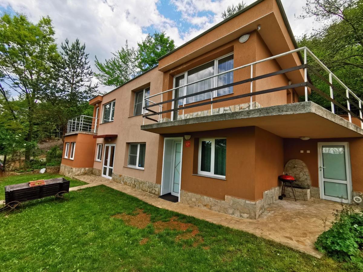 Villa Aqua Pravets Exteriör bild